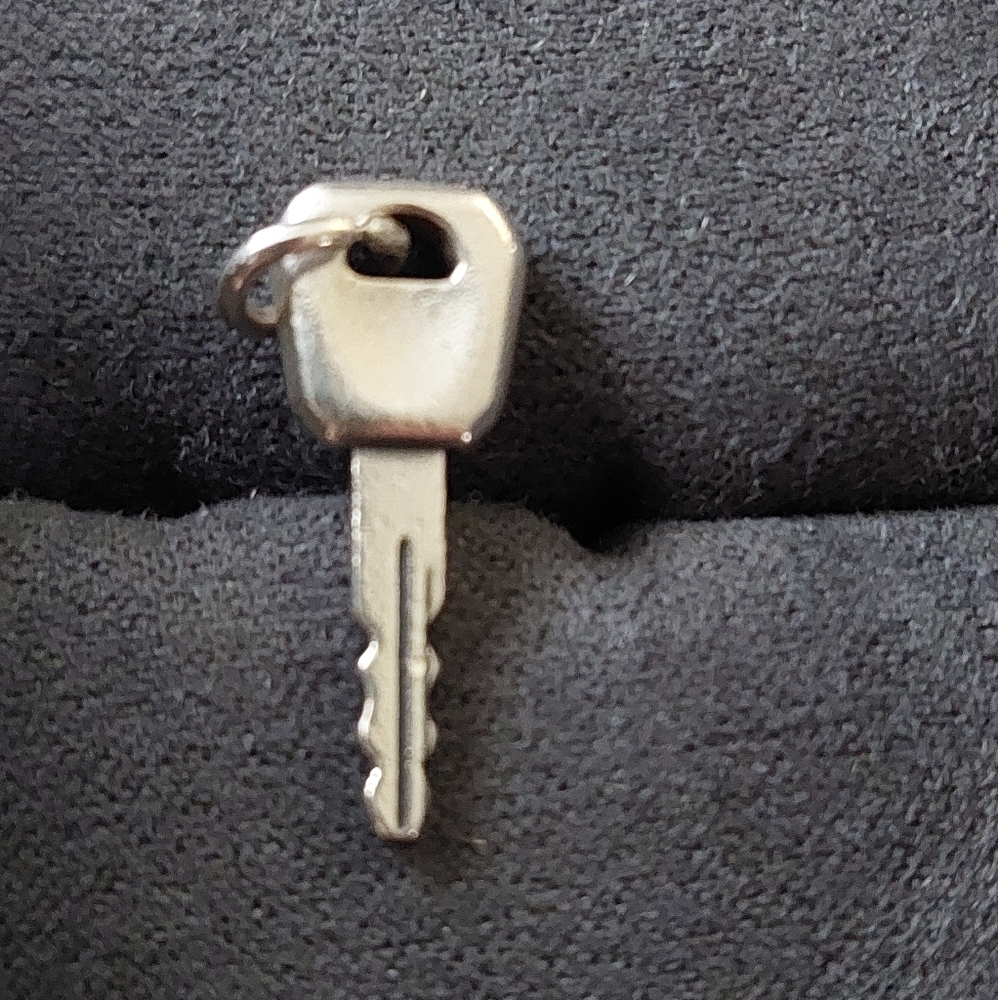 James Avery Retired Key Charm